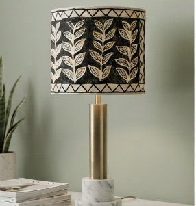 Sohrai lamp in the home